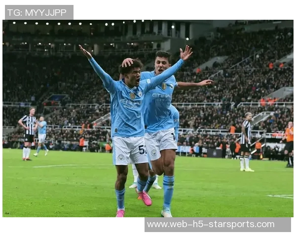 曼城阿克外租可能性不大鲍勃离队暂无新进展 曼城阿克外租可能性不大鲍勃离队暂无新进展