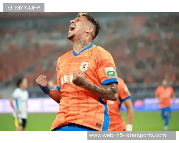 瓦科精彩破门被判越位球迷惋惜进球无效瞬间回顾 瓦科精彩破门被判越位球迷惋惜进球无效瞬间回顾